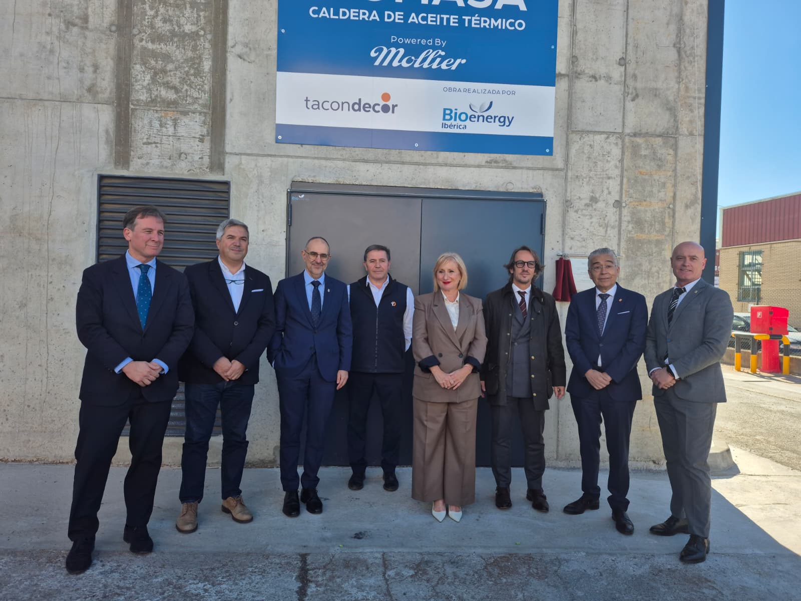 inauguracion caldera de biomasa en tacon de bioenergy iberica